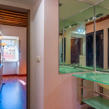 Apartment Un